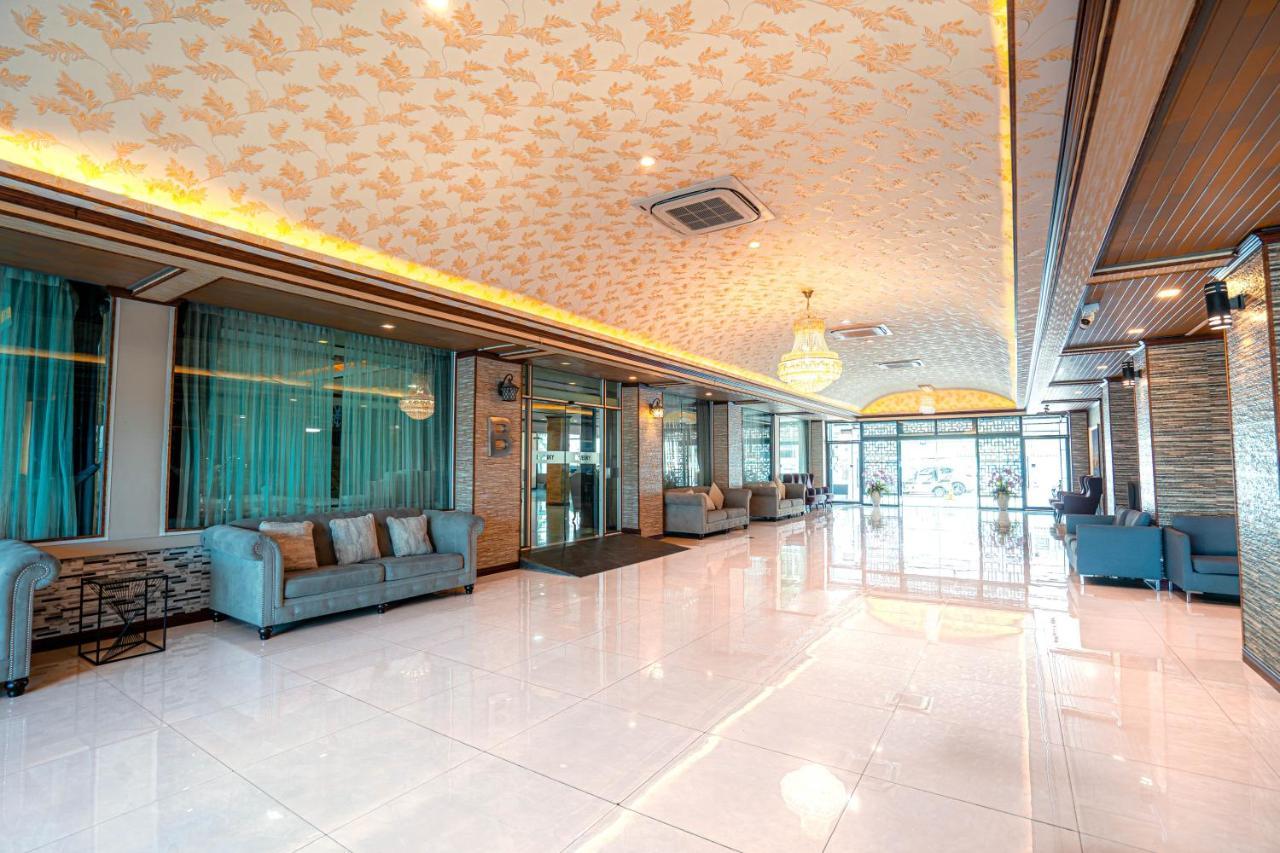 蓝天机场酒店 Ban Bang Phli Yai 外观 照片