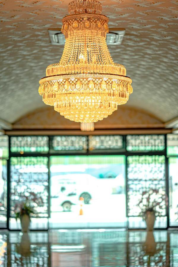 蓝天机场酒店 Ban Bang Phli Yai 外观 照片